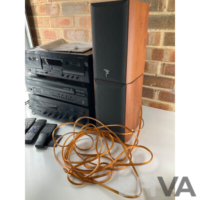 YAMAHA Hi-Fi System and Set of FOCAL Chorus Speakers