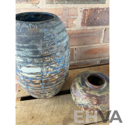 Roma Rubensohn (1927-2025) Collection of Studio Pottery Collection in Brown Blue Tones - Lot of 11