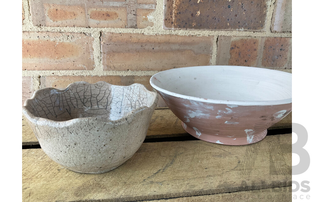 Roma Rubensohn (1927-2025) Collection of Studio Pottery Collection in Beige, Grey, Green Tones - Lot of 6