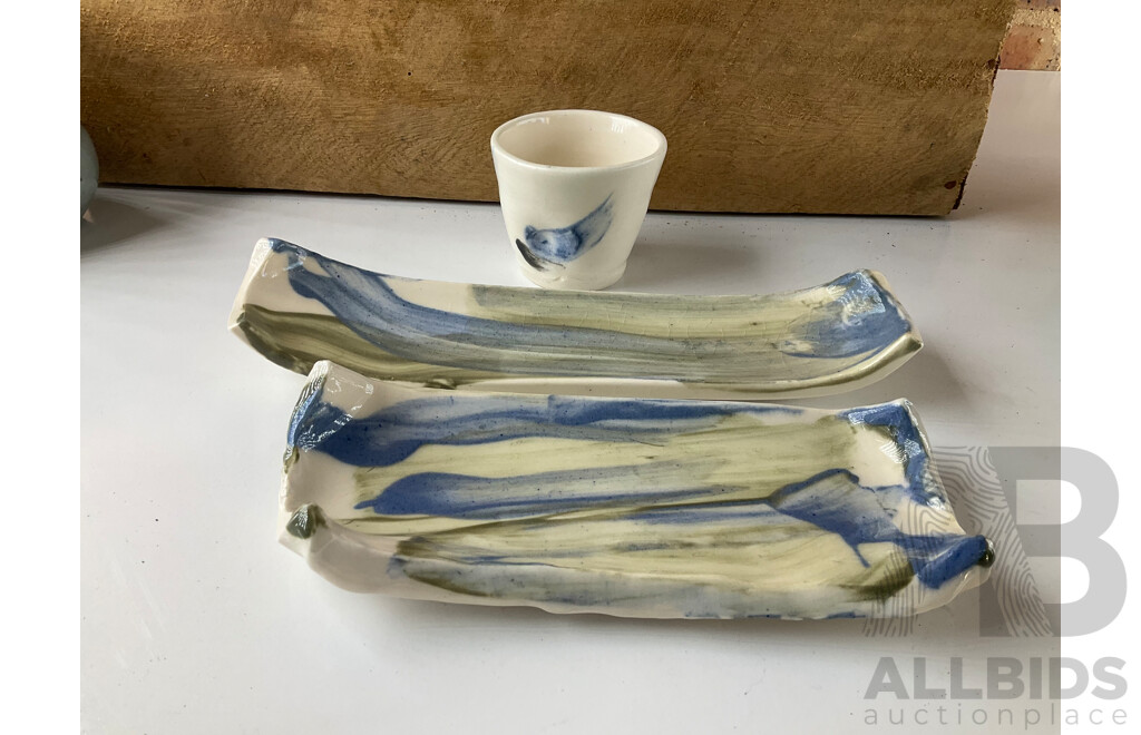 Roma Rubensohn (1927-2025) Collection of Studio Pottery Collection in Blue Tones - Lot of 23