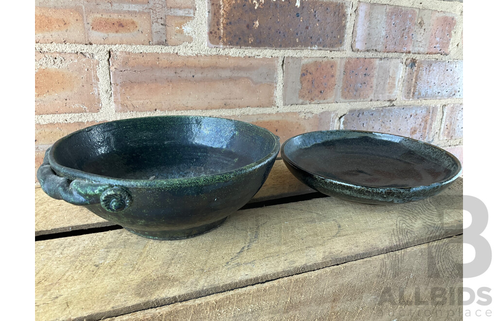Roma Rubensohn (1927-2025) Collection of Studio Pottery Collection in Green Brown Tones - Lot of 11