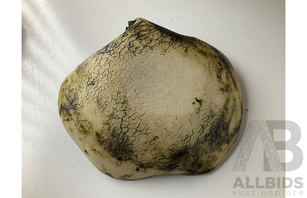 Roma Rubensohn (1927-2025) Collection of Studio Pottery in Green Tones and others- Lot of 21