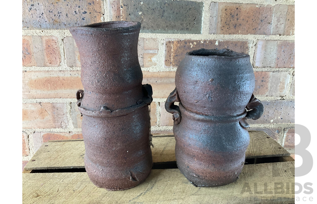 Roma Rubensohn (1927-2025) Collection of Studio Pottery in Brown Tones  - Lot of 26