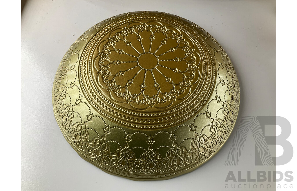 Art Glass Bowls and Studio Examples