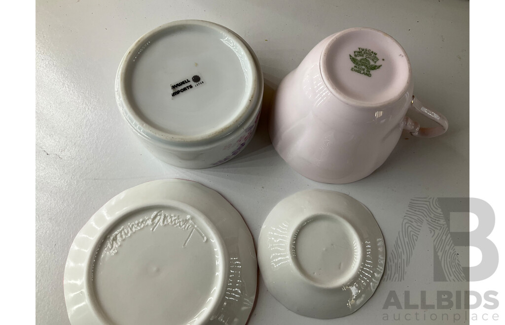 Art Glass Bowls and Studio Examples