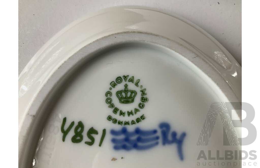 Collection of FIGGJO Turi Design Lotte 6 Piece Set, ROYAL COPENHAGEN Porcelan Plate (x3), THOMAS and FUN & GAMES Plate
