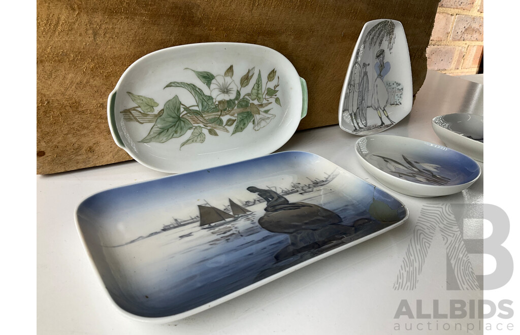 Collection of FIGGJO Turi Design Lotte 6 Piece Set, ROYAL COPENHAGEN Porcelan Plate (x3), THOMAS and FUN & GAMES Plate