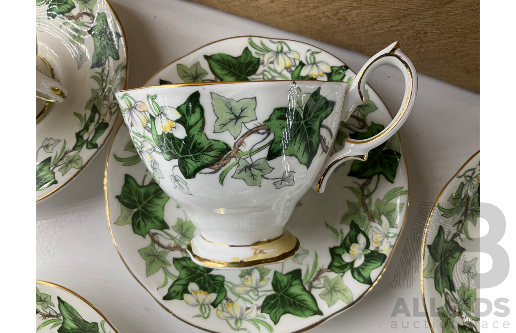 ROYAL ALBERT ''Ivy Lea'' Bone China Dinnerware Set, ROYAL ALBERT ''Blue Blossom