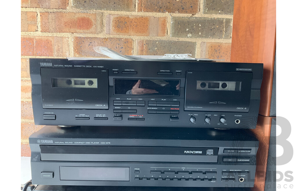 YAMAHA Hi-Fi System and Set of FOCAL Chorus Speakers