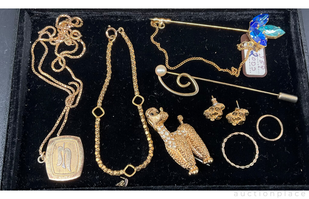 9ct Gold Necklace with 1960's Braniff Airlines Gilt Sterling Necklace Pendant for Stewardess, Vintage Poodle Brooch, Nugget Stud Earring and Others - Lot of 8
