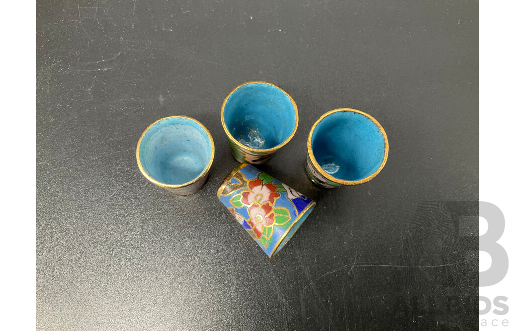 Set of Four Vintage Chinese Cloisonne Sewing Thimble, Bell, Metal Herat Keychain and QUARTZ Japan Vintage Aeroplane Table Clock ''Friend of the RFDS Southern Eastern Section'' - Lot of 4