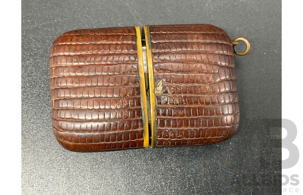 1950's ENDURA 17 Jewel Convertible Brown Skin Slide Style Purse Watch