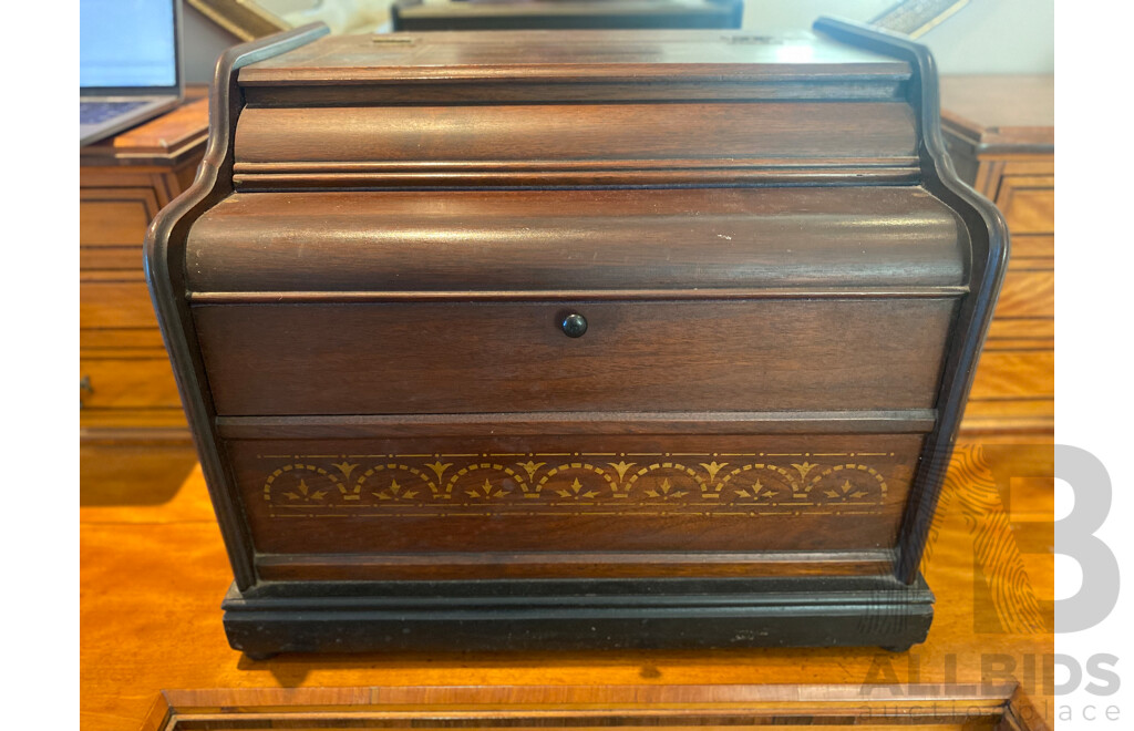 Symphonia Music Box - Wilcox and White Organ Co.- with Music Rolls
