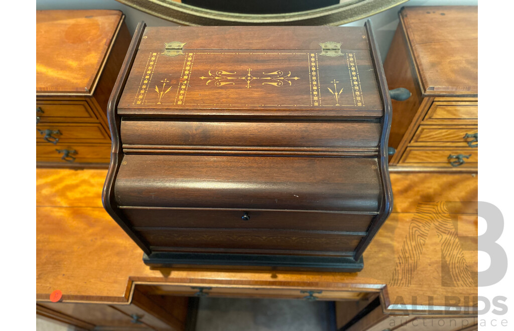 Symphonia Music Box - Wilcox and White Organ Co.- with Music Rolls