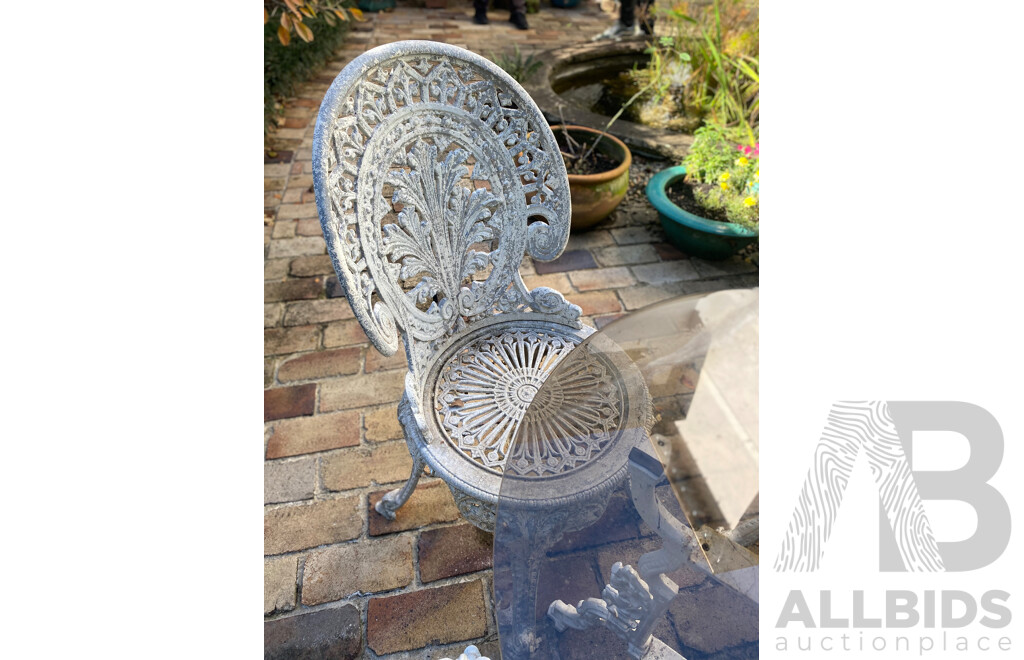 Five Piece Heavy Cast Alloy Patio Suite with Glass Top Table