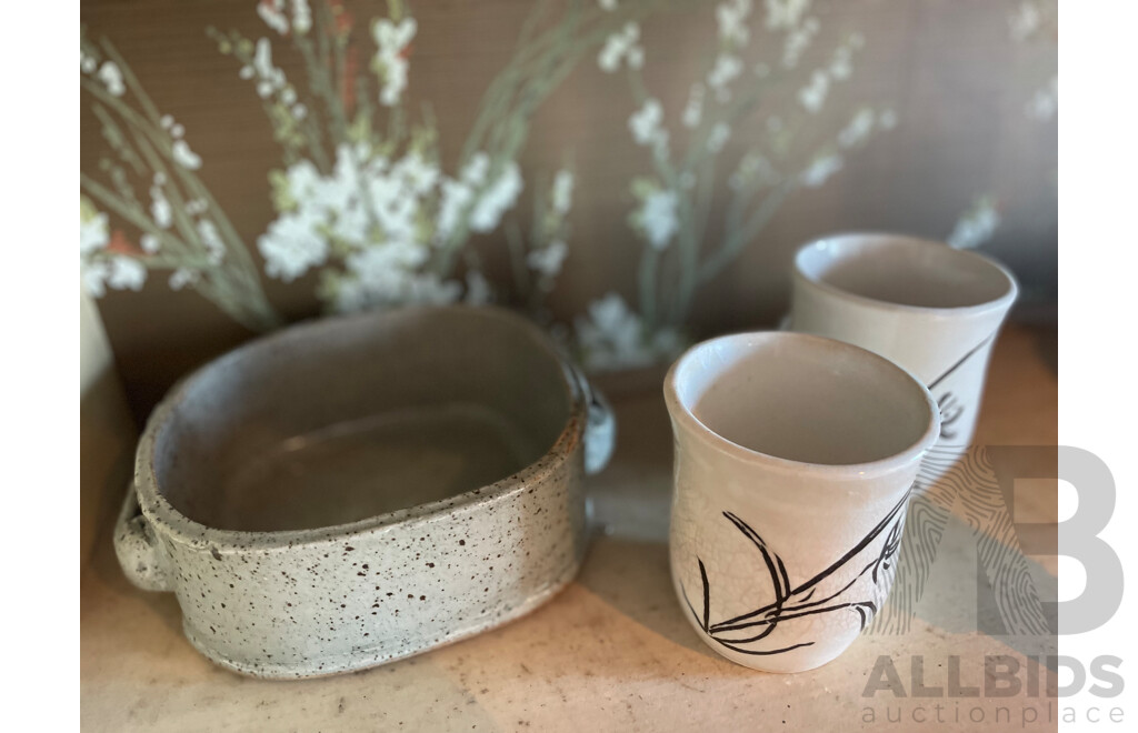 Roma Rubensohn (1927-2025) Collection of Studio Pottery
