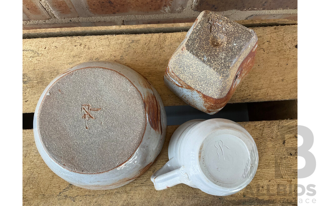 Roma Rubensohn (1927-2025) Collection of Studio Pottery Collection in Terracotta Tones - Lot of 20