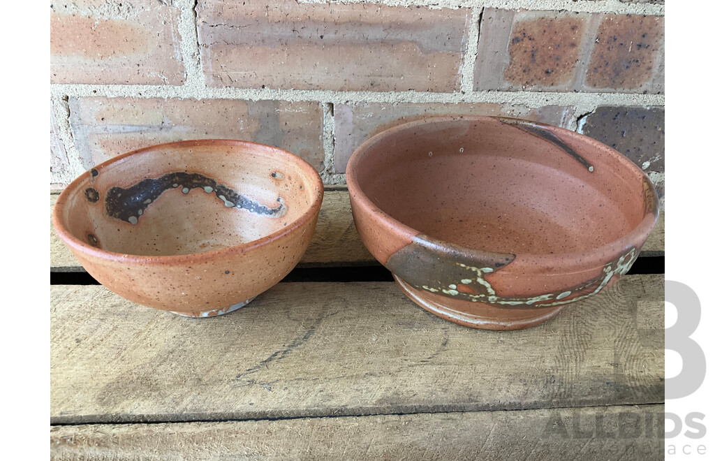 Roma Rubensohn (1927-2025) Collection of Studio Pottery Collection in Terracotta Tones - Lot of 20