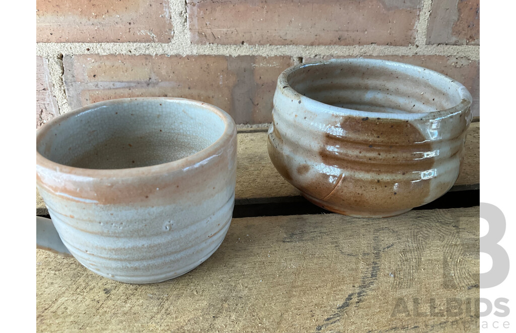 Roma Rubensohn (1927-2025) Collection of Studio Pottery Collection in Beige Brown Tones - Lot of 14