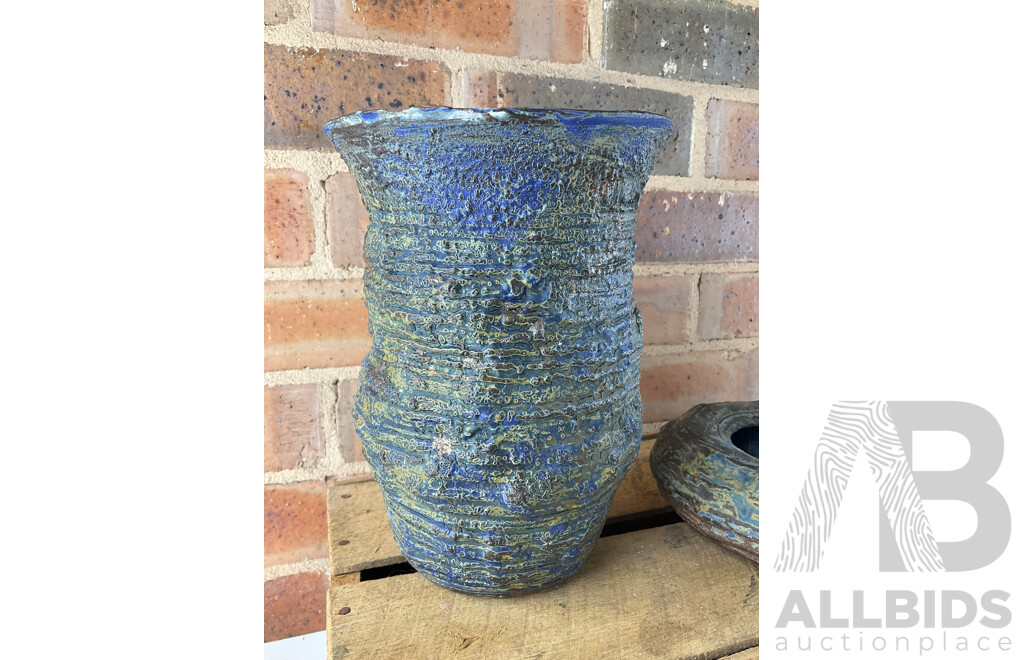 Roma Rubensohn (1927-2025) Collection of Studio Pottery Collection in Blue Tones - Lot of 15