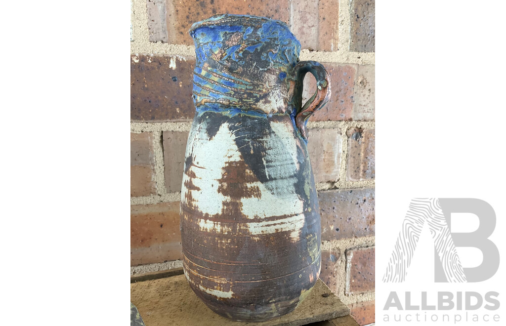 Roma Rubensohn (1927-2025) Collection of Studio Pottery Collection in Blue Tones - Lot of 15