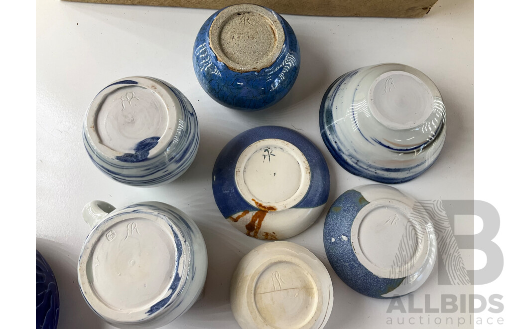 Roma Rubensohn (1927-2025) Collection of Studio Pottery Collection in Blue Tones - Lot of 15