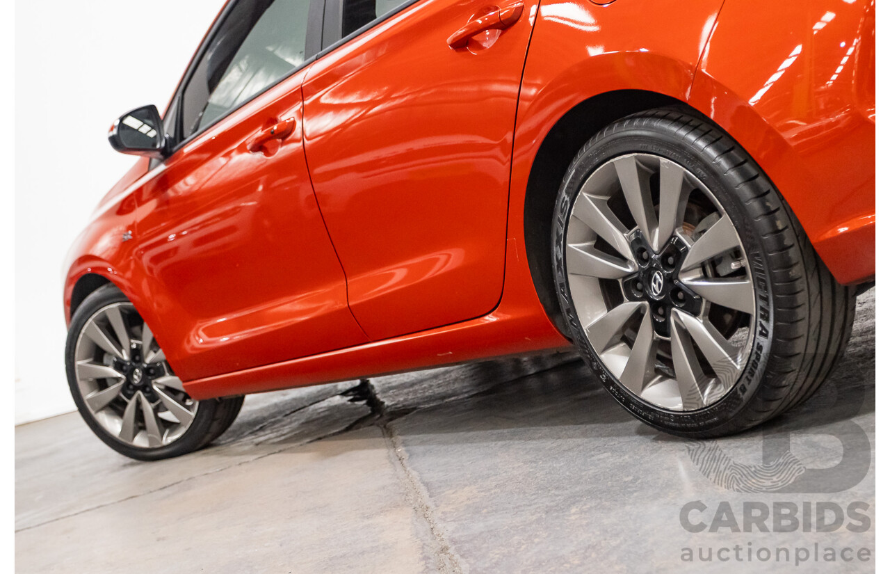 03/2018 Hyundai i30 SR PD 4D Hatchback Pheonix Orange Metallic 1.6L