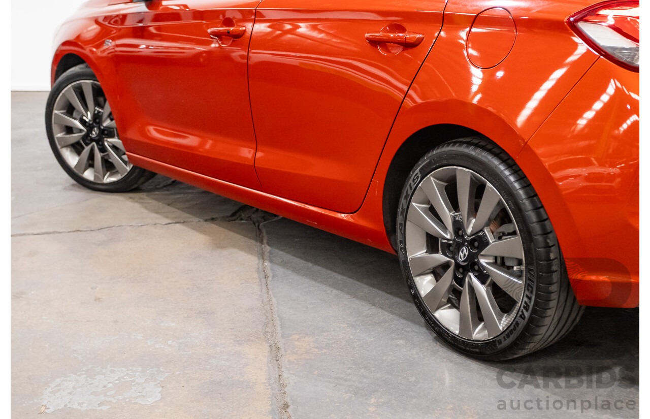 03/2018 Hyundai i30 SR PD 4D Hatchback Pheonix Orange Metallic 1.6L