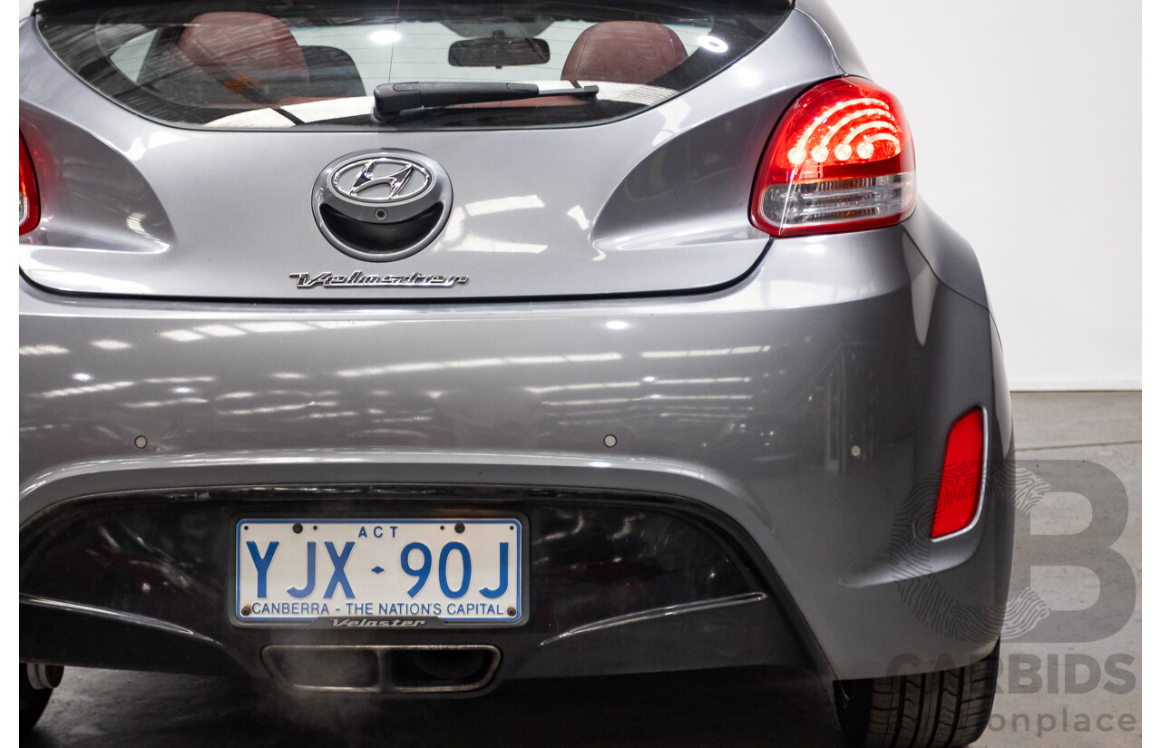 8/2013 Hyundai Veloster Street S.E. FS MY13 3d Coupe Silver Or Chrome 1.6L