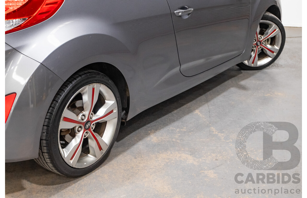 8/2013 Hyundai Veloster Street S.E. FS MY13 3d Coupe Silver Or Chrome 1.6L