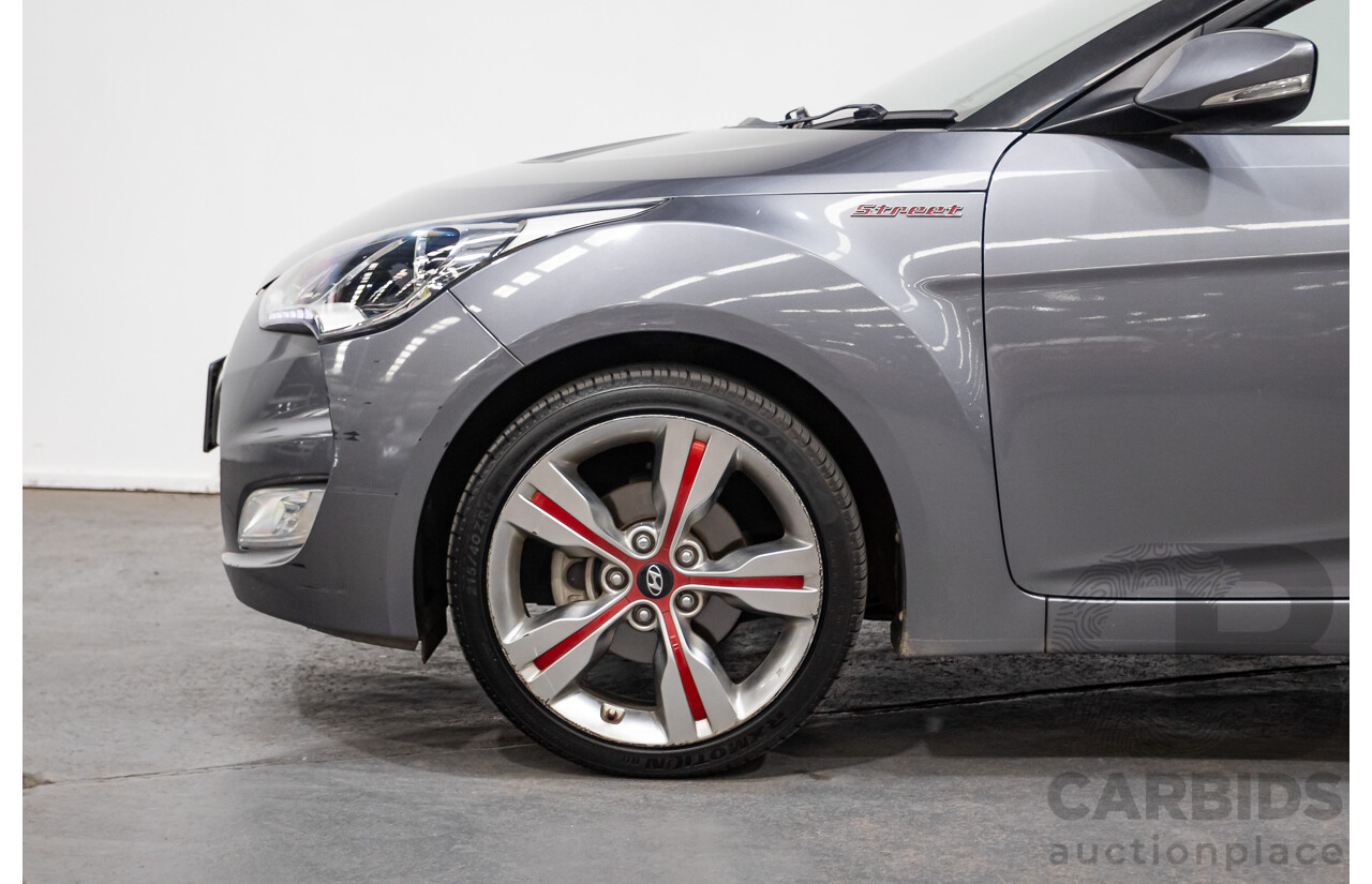 8/2013 Hyundai Veloster Street S.E. FS MY13 3d Coupe Silver Or Chrome 1.6L