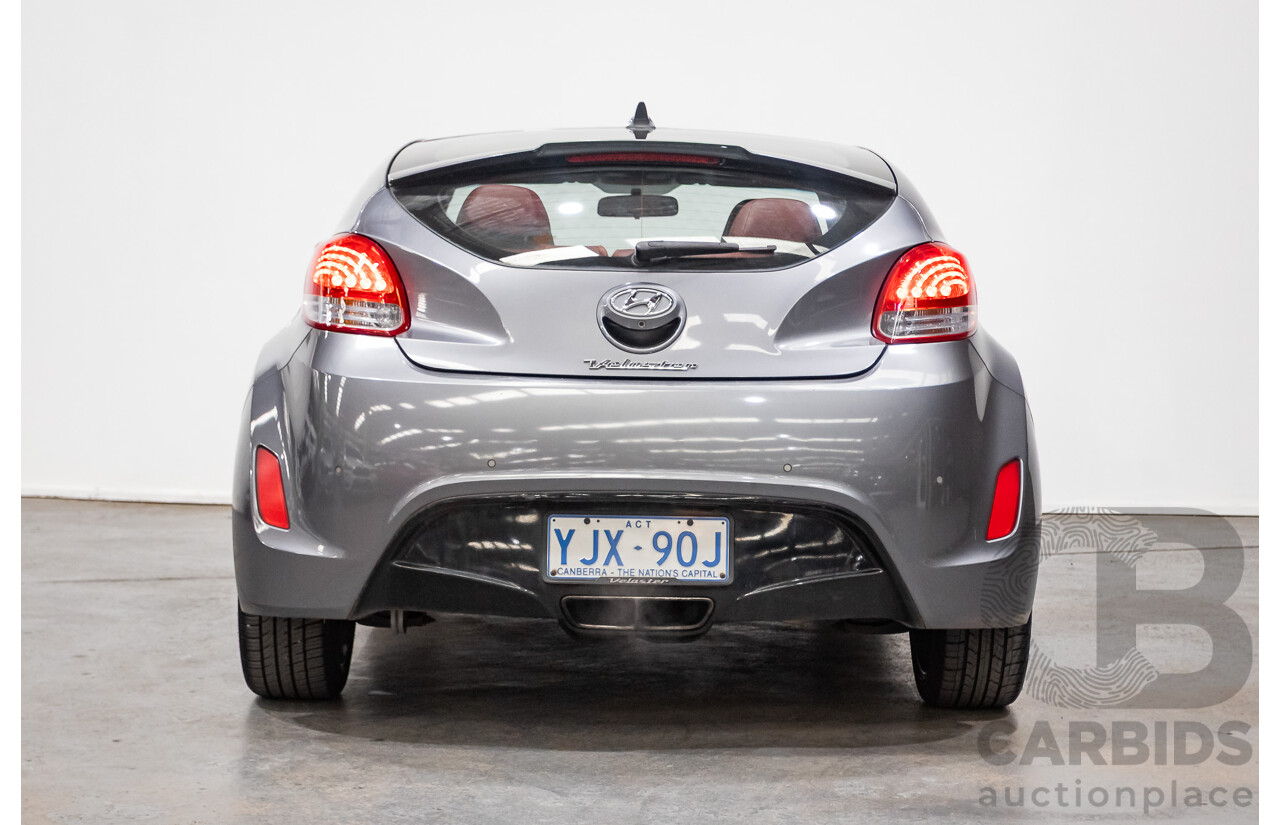 8/2013 Hyundai Veloster Street S.E. FS MY13 3d Coupe Silver Or Chrome 1.6L