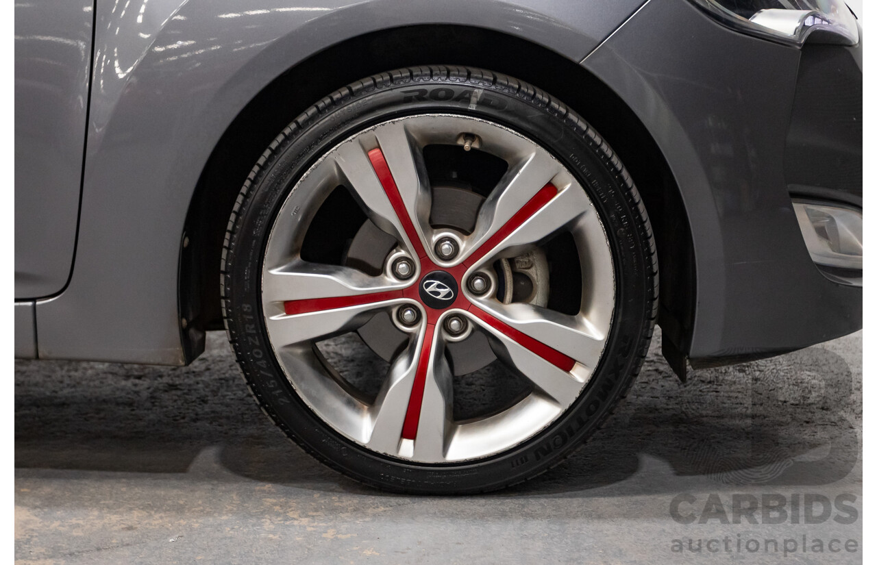8/2013 Hyundai Veloster Street S.E. FS MY13 3d Coupe Silver Or Chrome 1.6L