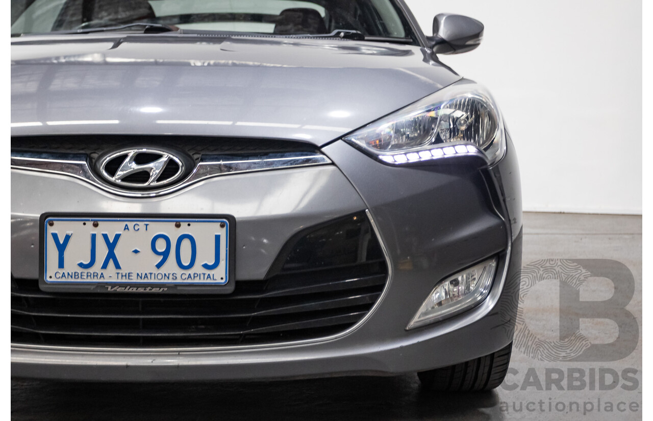 8/2013 Hyundai Veloster Street S.E. FS MY13 3d Coupe Silver Or Chrome 1.6L