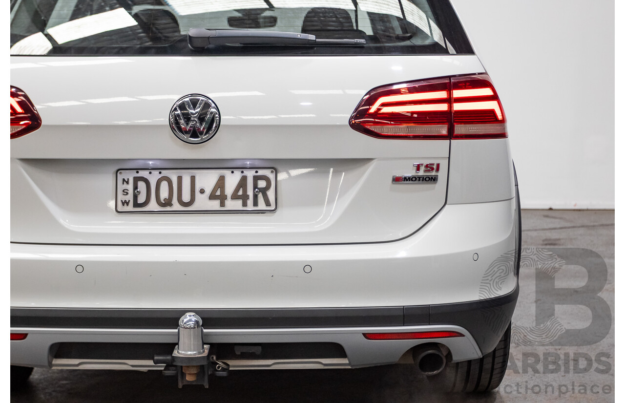 10/2017 Volkswagen Golf Alltrack 132 TSI (AWD) Mk7 AU MY17.5 Wagon White Turbo 1.8L