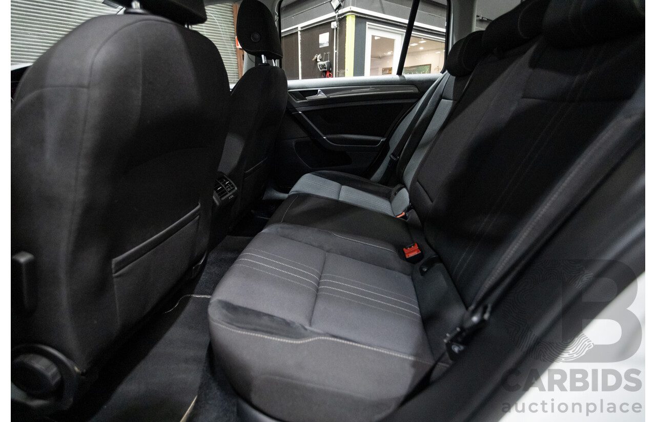 10/2017 Volkswagen Golf Alltrack 132 TSI (AWD) Mk7 AU MY17.5 Wagon White Turbo 1.8L