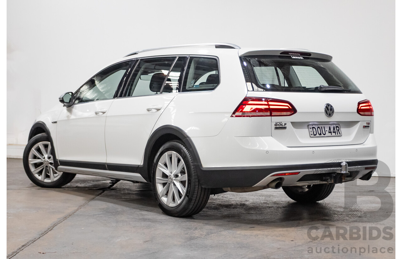 10/2017 Volkswagen Golf Alltrack 132 TSI (AWD) Mk7 AU MY17.5 Wagon White Turbo 1.8L