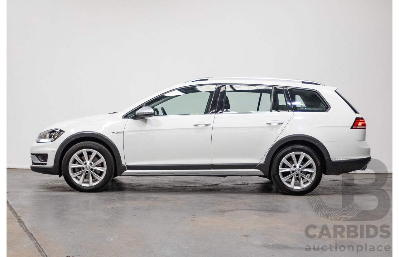 10/2017 Volkswagen Golf Alltrack 132 TSI (AWD) Mk7 AU MY17.5 Wagon White Turbo 1.8L