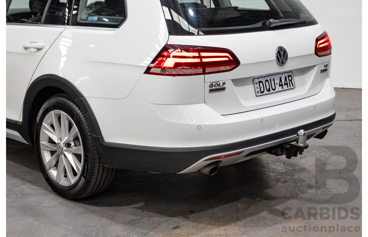 10/2017 Volkswagen Golf Alltrack 132 TSI (AWD) Mk7 AU MY17.5 Wagon White Turbo 1.8L