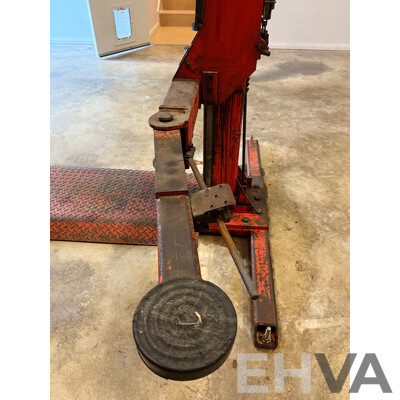 2500kg Two Post Car Hoist