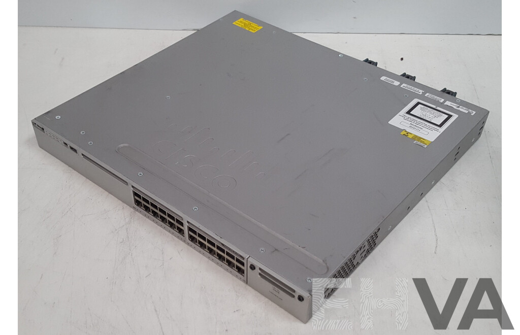Cisco (WS-C3850-24P) Catalyst 3850-24-PoE+ 24-Port Gigabit Switch