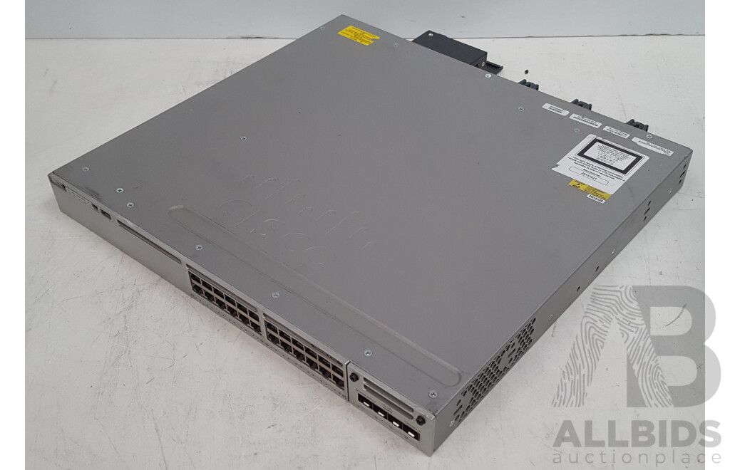 Cisco (WS-C3850-24U-L) Catalyst 3850 24 UPOE 24-Port Gigabit Ethernet Switch