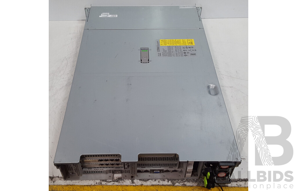 Cisco (BE7000H) UCS C240 M55X Dual Intel Xeon GOLD (6132) 2.60GHz-3.70GHz 14-Core CPU 2RU Server w/ 16GB DDR4