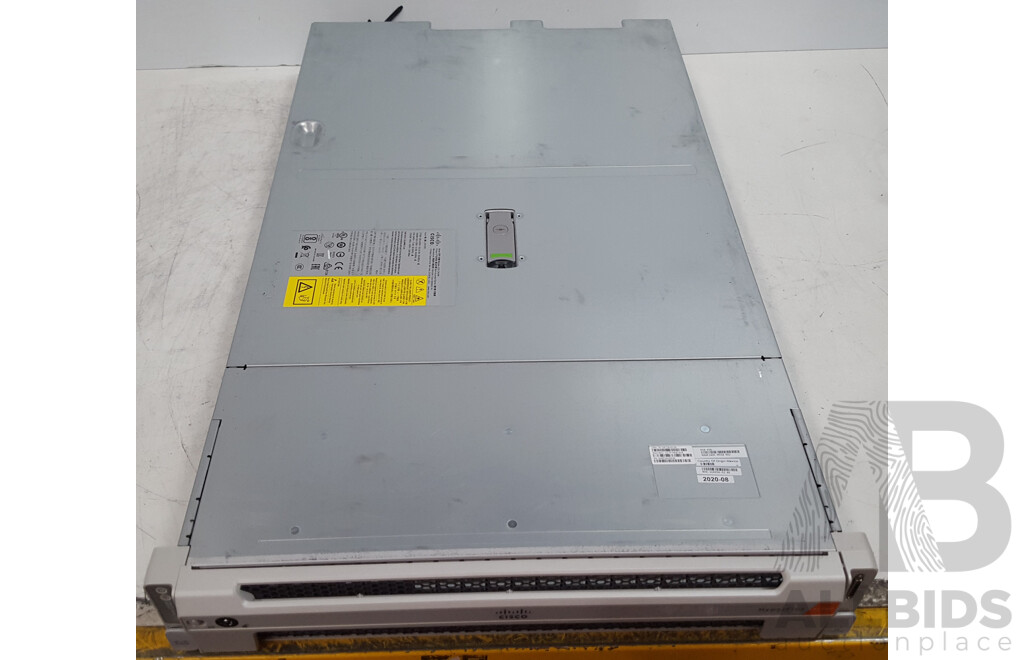 Cisco HyperFlex HX 240c M5 Dual Intel Xeon SILVER (4114) 2.20GHz-3.00GHz 10-Core CPU 2RU Server w/ 8GB DDR4