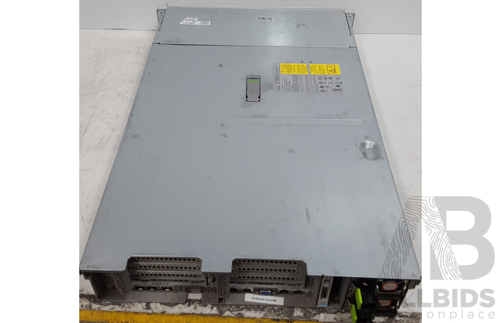 Cisco HyperFlex HX 240c M5 Dual Intel Xeon SILVER (4114) 2.20GHz-3.00GHz 10-Core CPU 2RU Server w/ 8GB DDR4