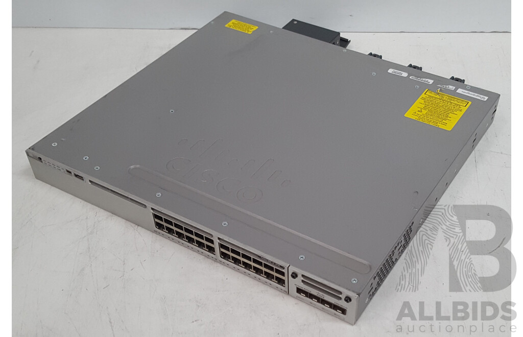Cisco (WS-C3850-24U-L) Catalyst 3850 24 UPOE 24-Port Gigabit Ethernet Switch