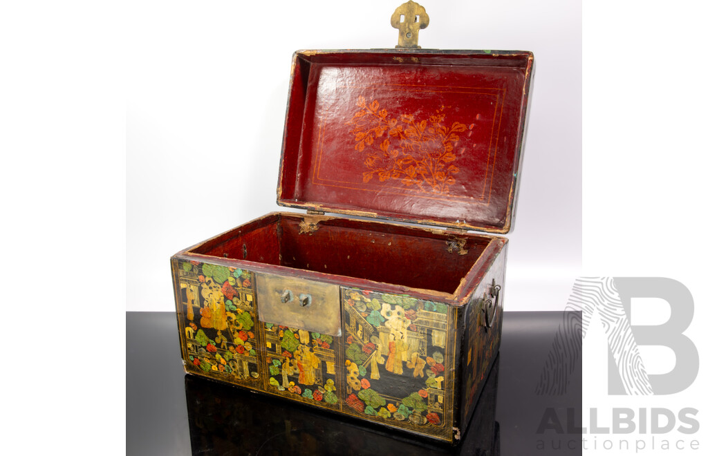 Vintage Hand Painted Wooden Chinese Wooden Lidded Box
