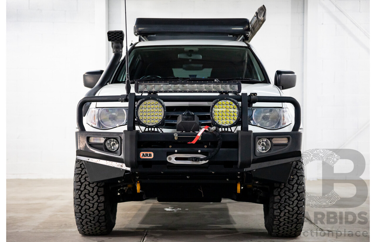 03/2011 Mitsubishi Triton GL-R (4x4) MN MY11 Double Cab Utility Solid White Turbo Diesel 2.5L