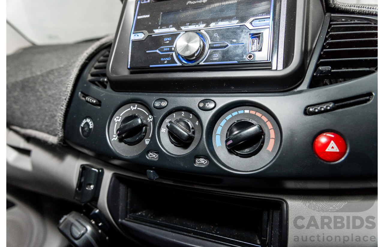 03/2011 Mitsubishi Triton GL-R (4x4) MN MY11 Double Cab Utility Solid White Turbo Diesel 2.5L