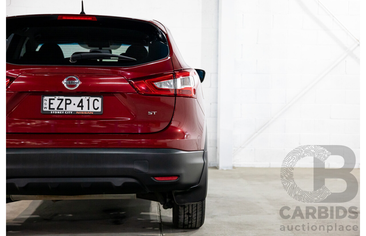 01/2016 Nissan Qashqai ST (FWD) J11 4d Wagon Magnetic Red Metallic 2.0L